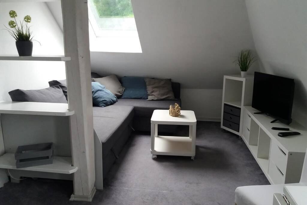 Helle 2-Zimmerwohnung Am Stadtrand هيلدسهايم المظهر الخارجي الصورة